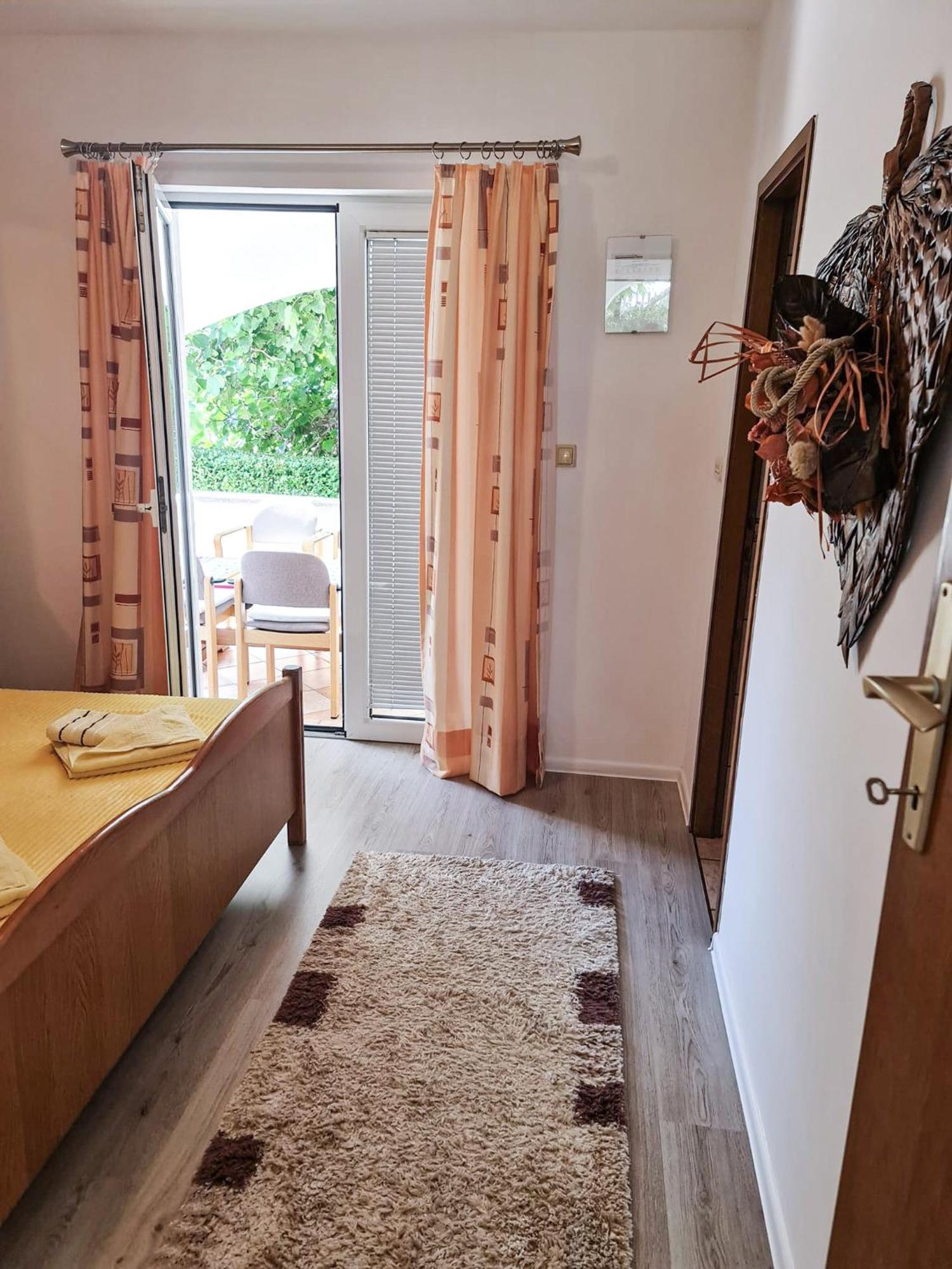 Apartments Benkovic Baška Buitenkant foto